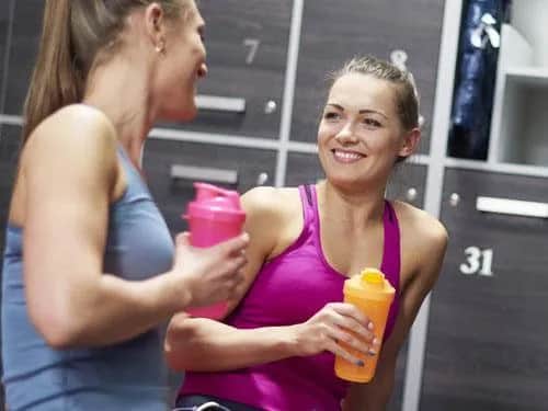 Odżywka białkowa przed czy po treningu – co wybrać dla lepszych wyników?