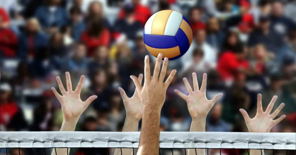 Co wolisz piłka nożna czy siatkówka? Poznaj emocje obu sportów