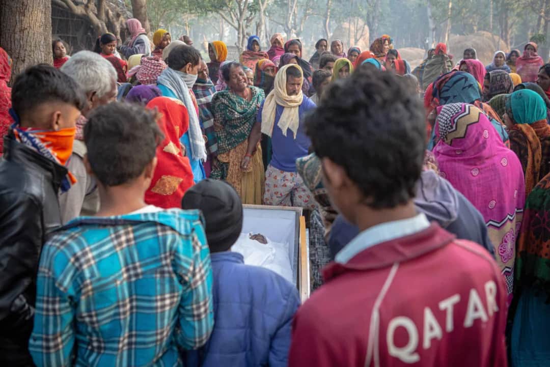 Piłka jak bańka mydlana – idealna zabawka do zabawy w domu i na zewnątrz