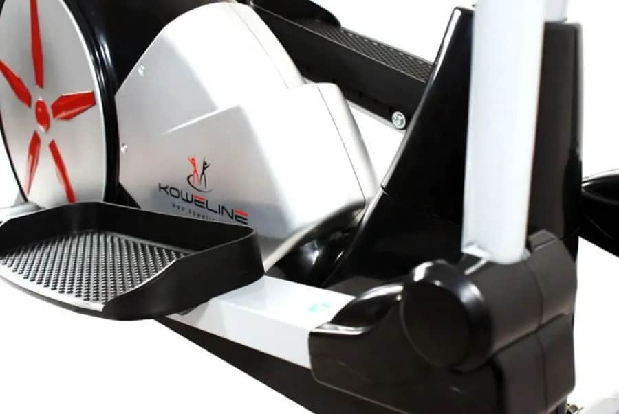 Orbitrek czy bieganie – co wybrać, aby uniknąć kontuzji?