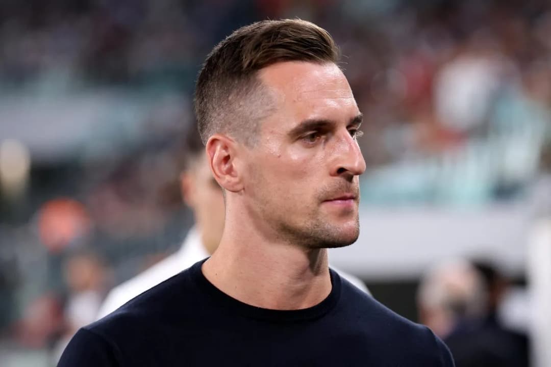 Arkadiusz Milik wiek - ile lat ma znany piłkarz? Sprawdź teraz!
