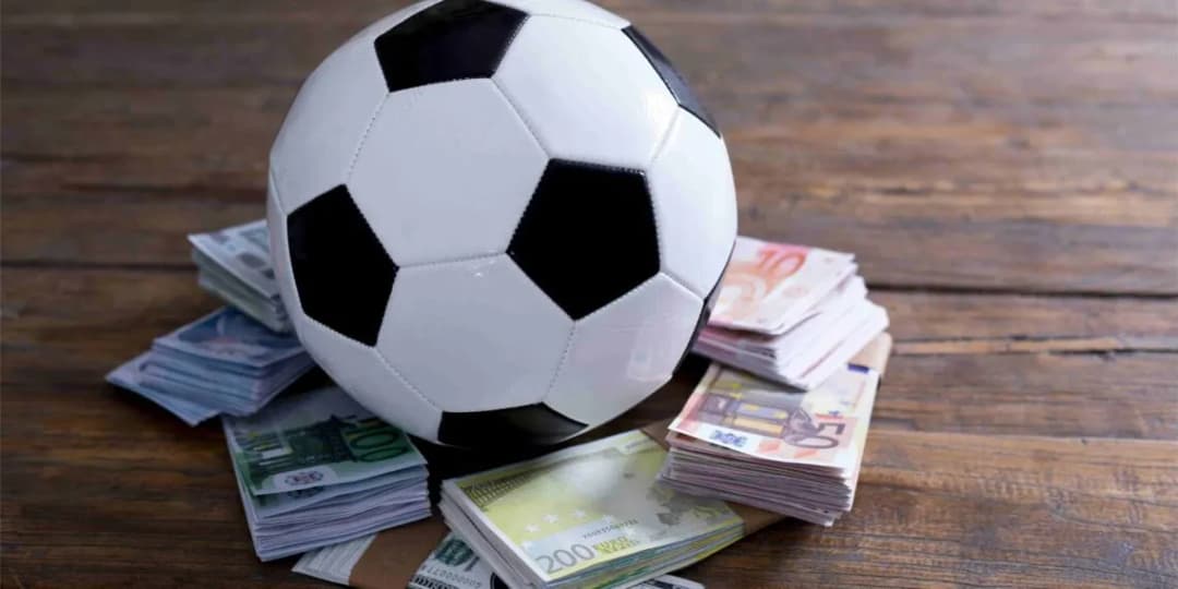 Ile zarabiają piłkarze futsalowi w Polsce? Zaskakujące różnice w wynagrodzeniach