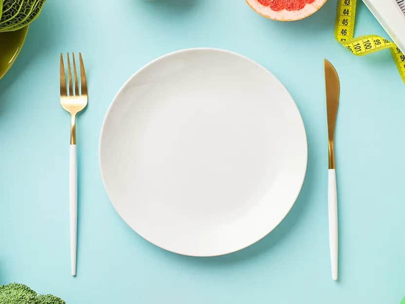 Trening na czczo czy po jedzeniu: co jest lepsze dla Twojej formy?