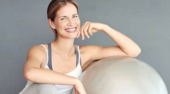 Ćwiczenia na piłce co dają: odkryj korzyści dla zdrowia i kondycji