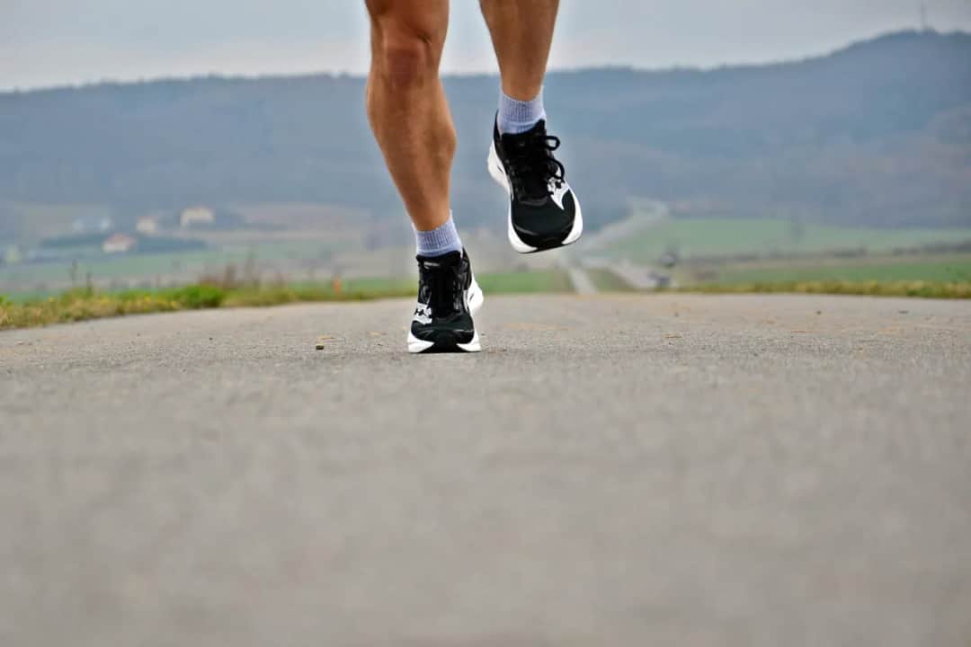 Jak szybciej biegać sprint – sprawdzone techniki na lepsze wyniki